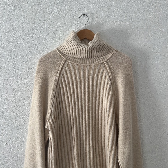 Free People Big City Sweater - Picture 6 of 7